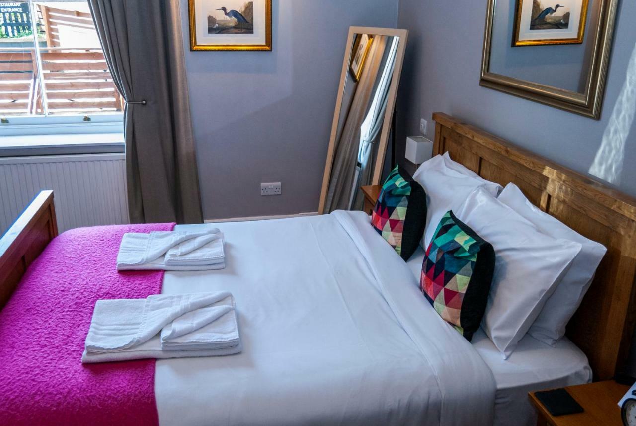 The Seymour Arms Hotel Blagdon Bagian luar foto